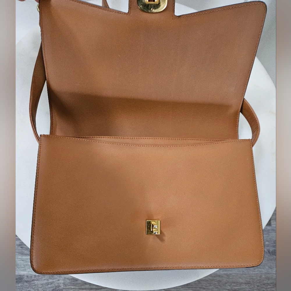 Gucci Brown All-leather Sherry Line Shoulder Flap Bag - Picture 6 of 15